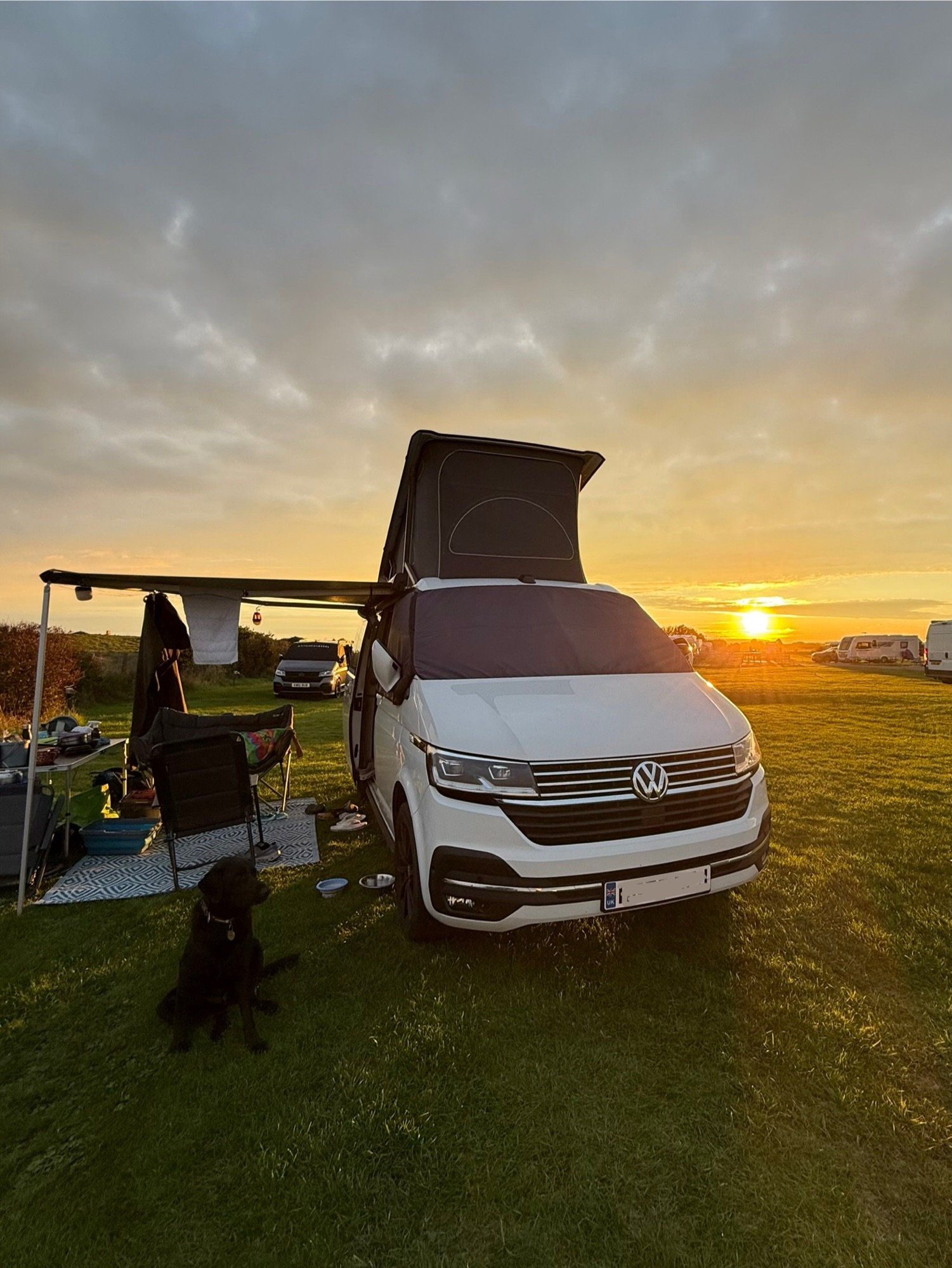 🍁 Top 3 Essential Tips for Autumn Camping (and Staying Cosy on the Road!)